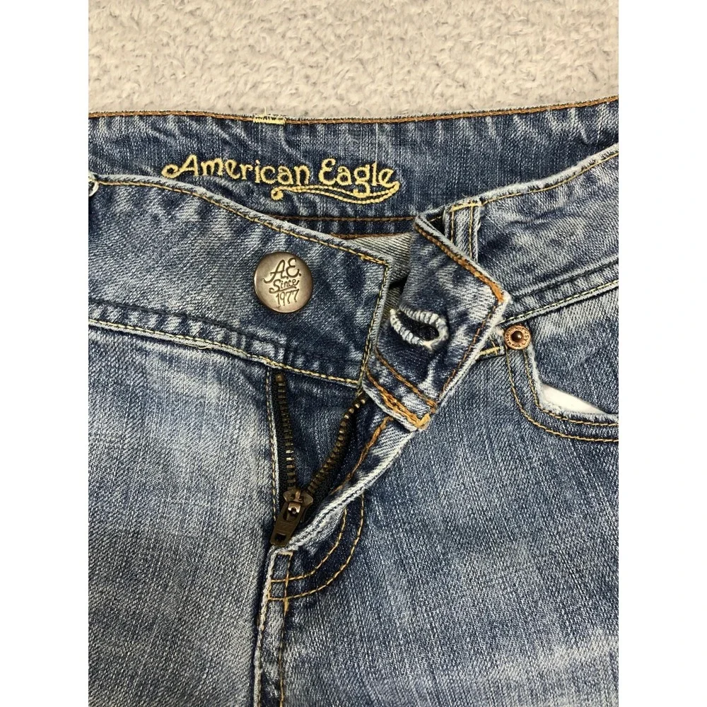 American Eagle Jeans Women's Size 6 (31x32) Artist Flare Leg Distressed Blue